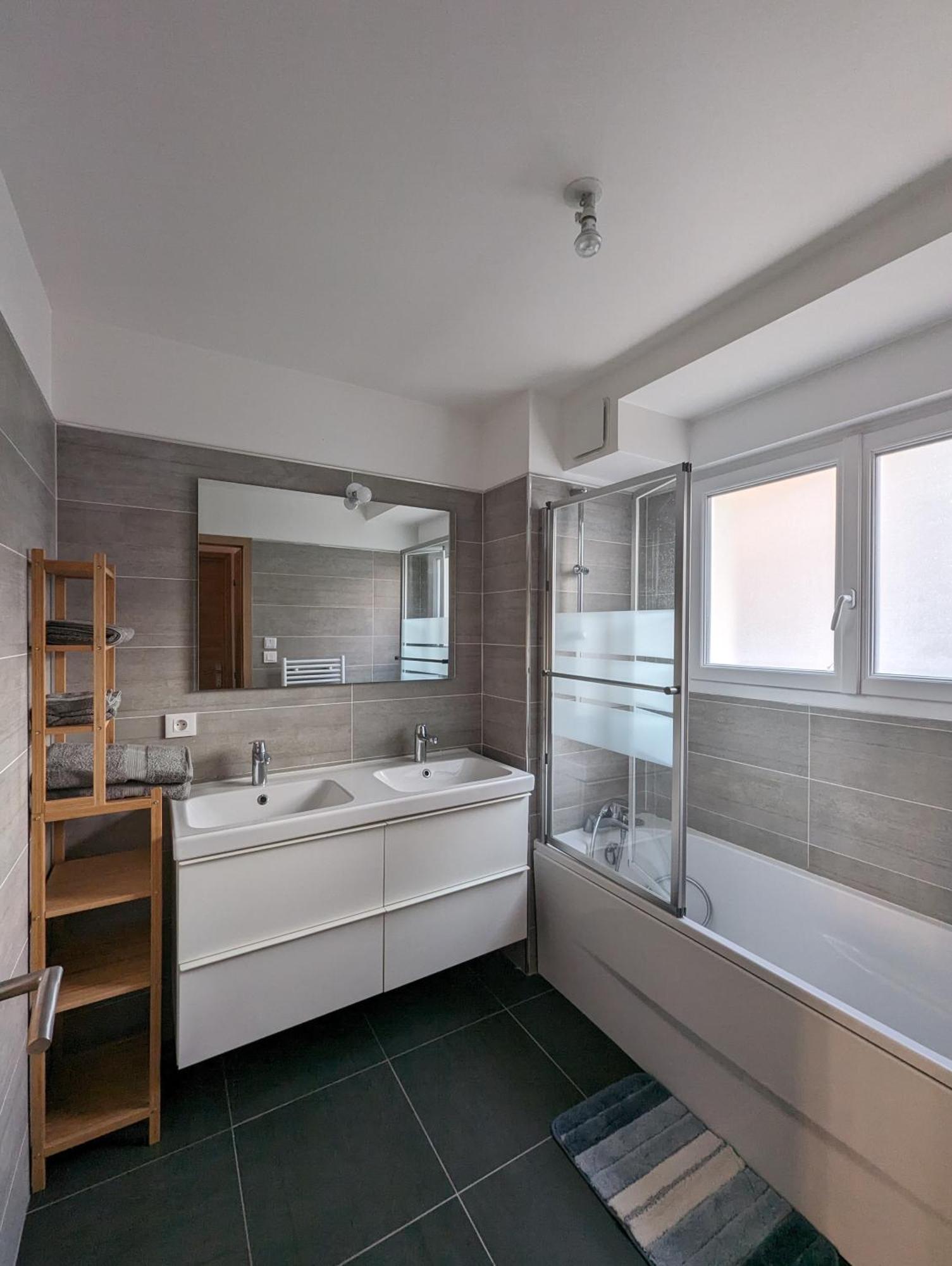 Maison Luxe Avec Jardin, 5 Chambres, Home Cinema - Metro 1 Vincennes Exterior photo